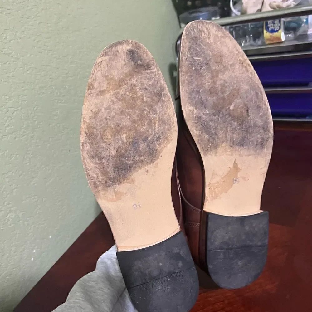 UV Signature Dress Shoe - Picture 7 of 8
